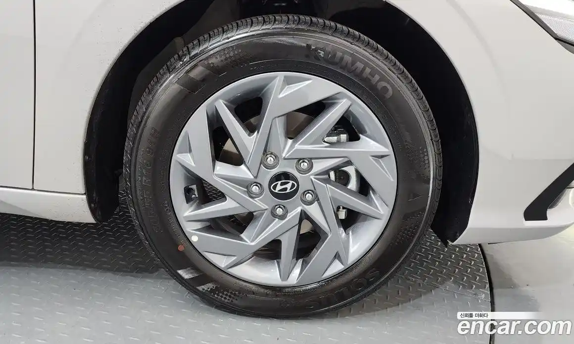 Hyundai Avante 2025 1.6 Автомат в Москве № 853691, фото 5