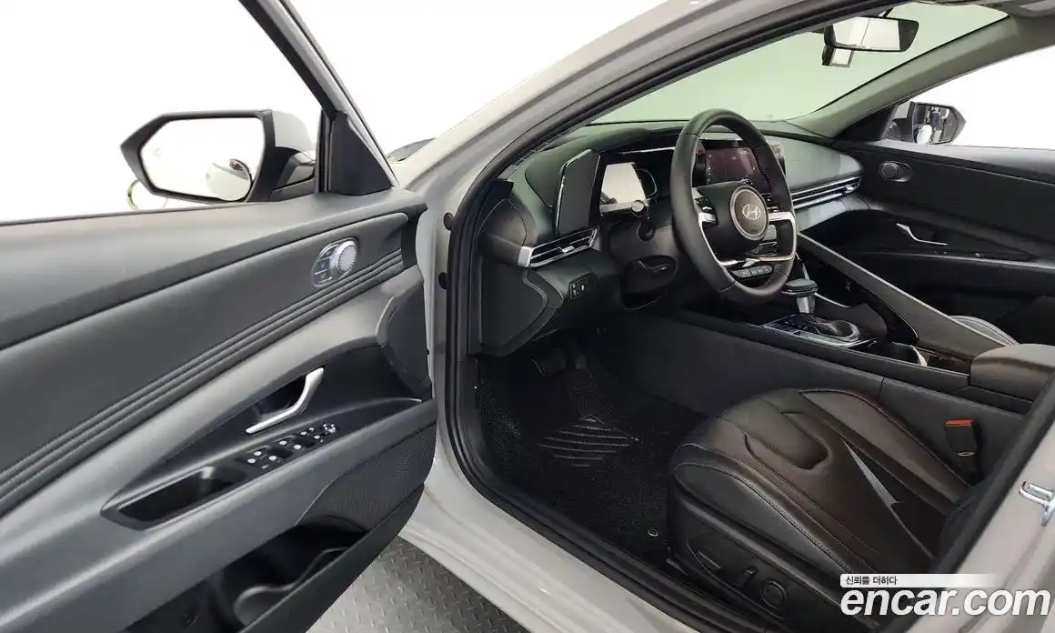 Hyundai Avante 2025 1.6 Автомат в Москве № 853691, фото 10