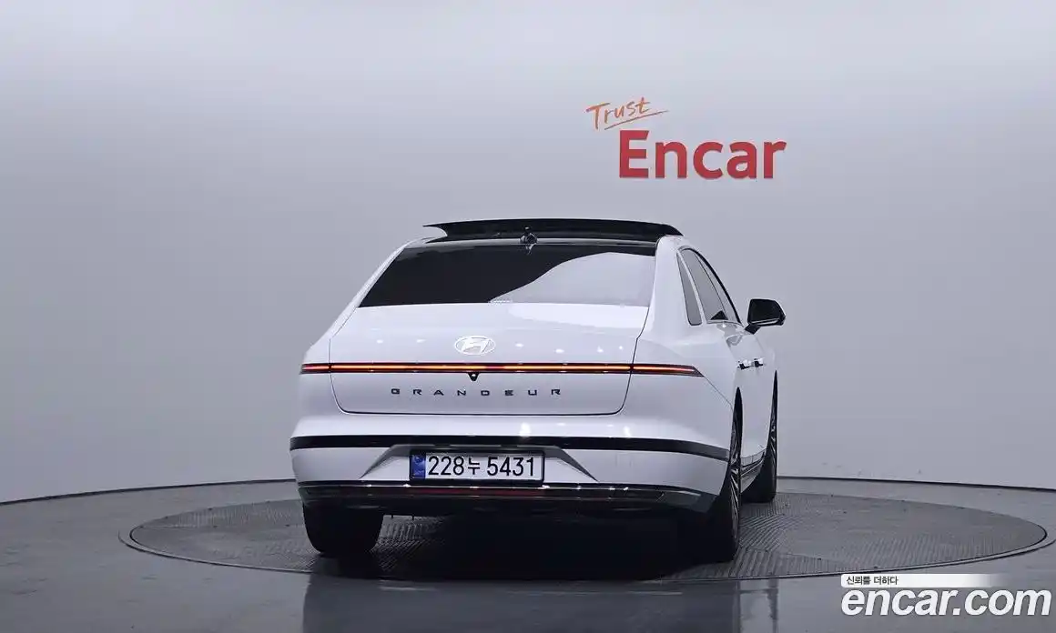 Hyundai Grandeur 2025 2.5 гидро в Москве № 853902, фото 4