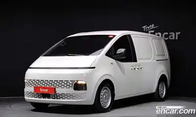 Hyundai Staria, 2025
