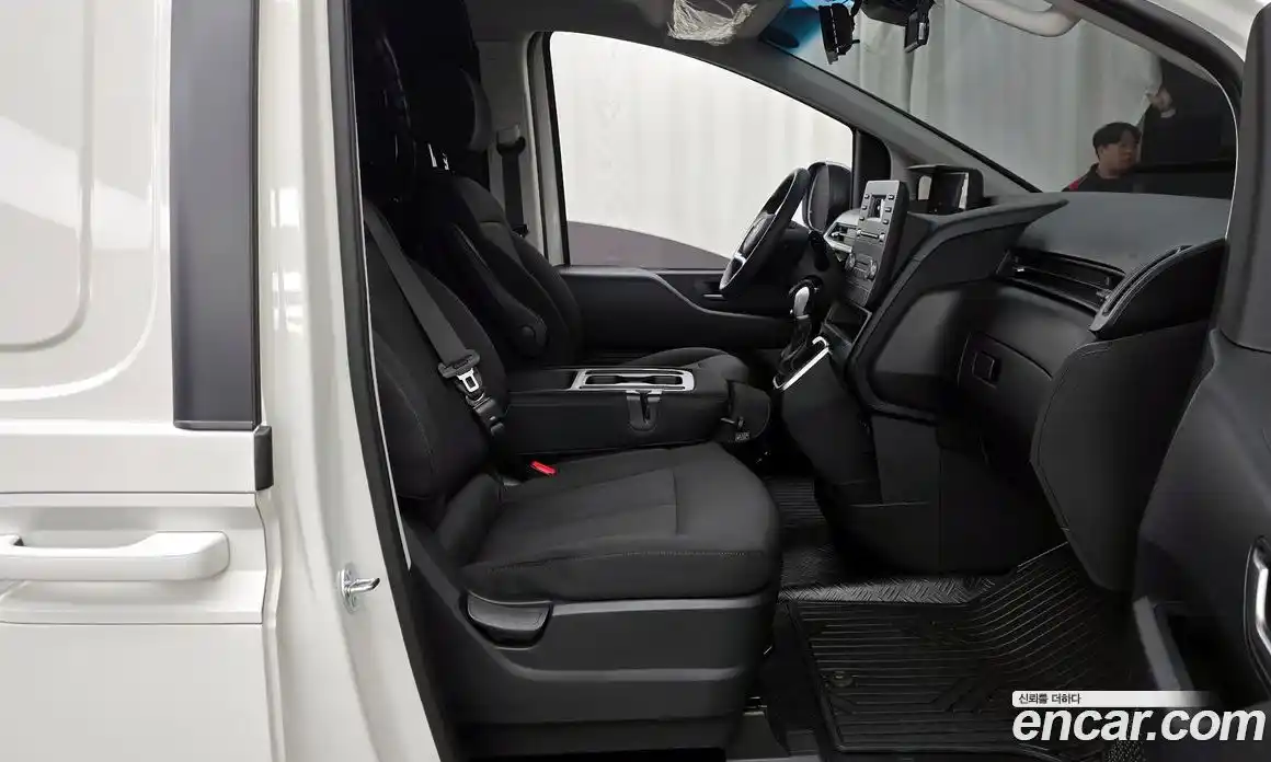 Hyundai Staria 2025 2.2 Автомат в Москве № 853907, фото 11