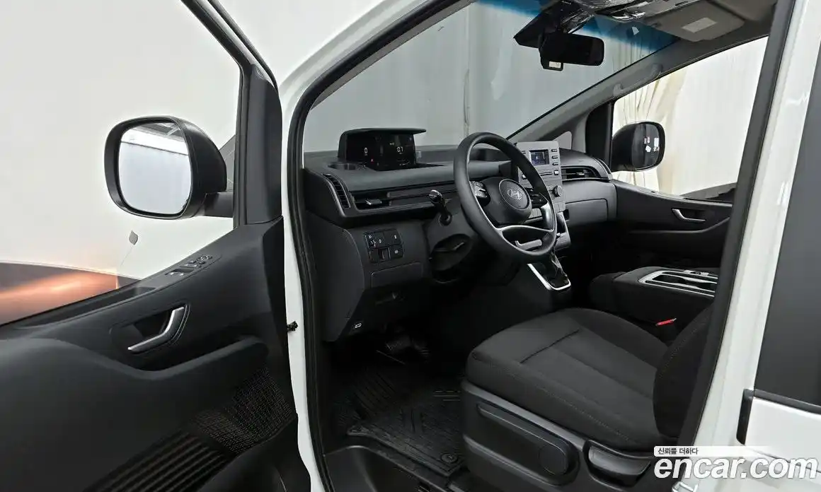 Hyundai Staria 2025 2.2 Автомат в Москве № 853907, фото 10