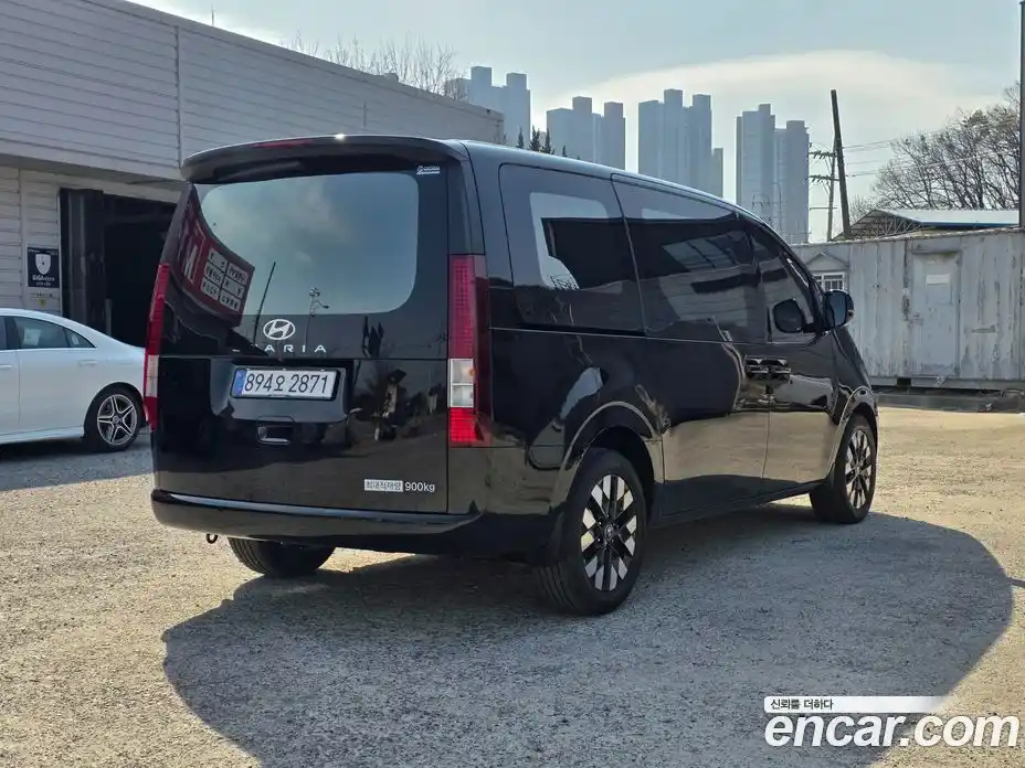 Hyundai Staria 2025 3.5 Автомат в Москве № 853921, фото 5