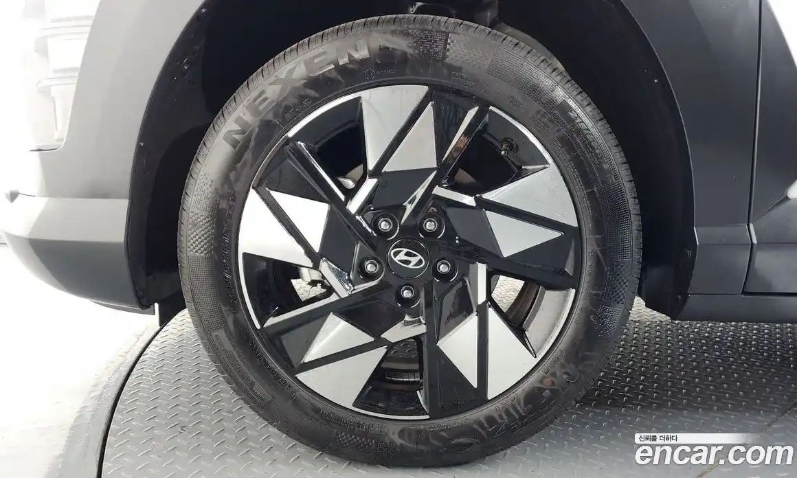 Hyundai Kona 2024 1.6 Автомат в Москве № 853929, фото 4