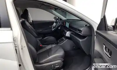 Hyundai Kona 2024 1.6 Автомат в Москве № 853929, миниатюра 10