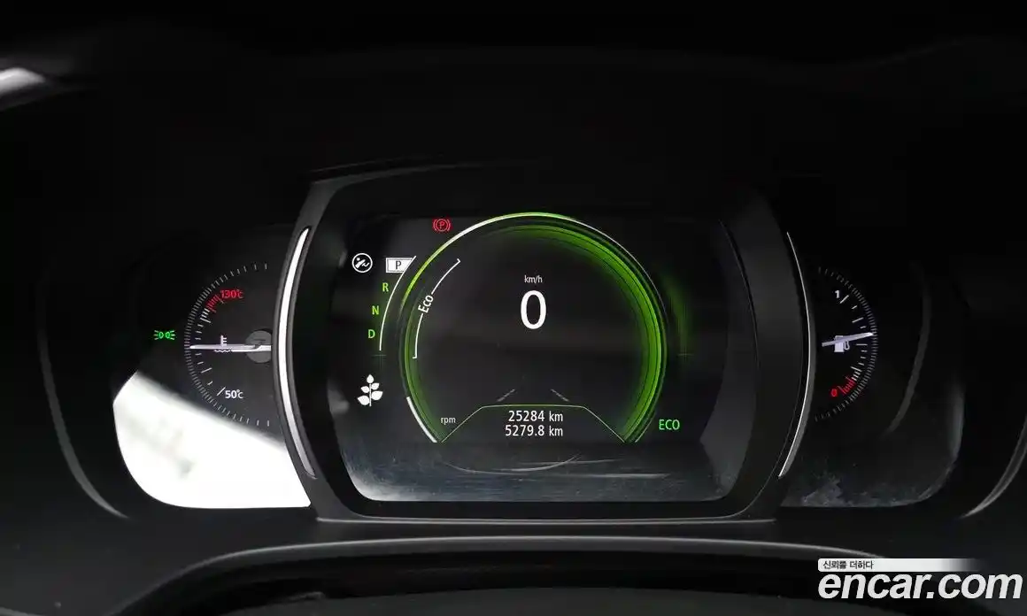 Renault QM6 2018 2.0 гидро в Москве № 853991, фото 7
