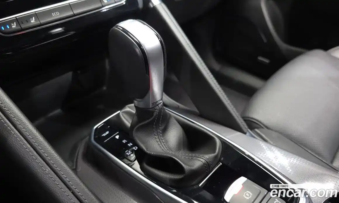 Renault QM6 2018 2.0 гидро в Москве № 853991, фото 8