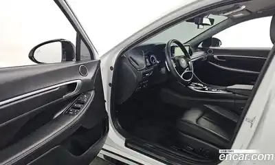 Hyundai Sonata 2022 1.6 Автомат в Москве № 854028, миниатюра 11