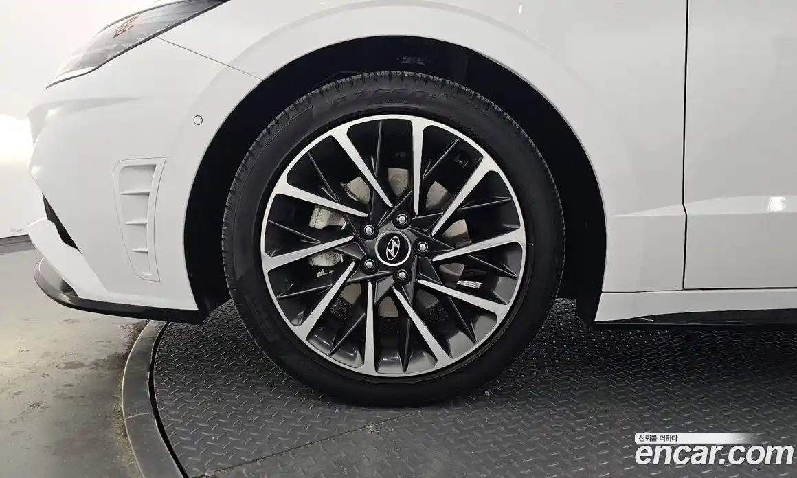 Hyundai Sonata 2022 1.6 Автомат в Москве № 854028, фото 5