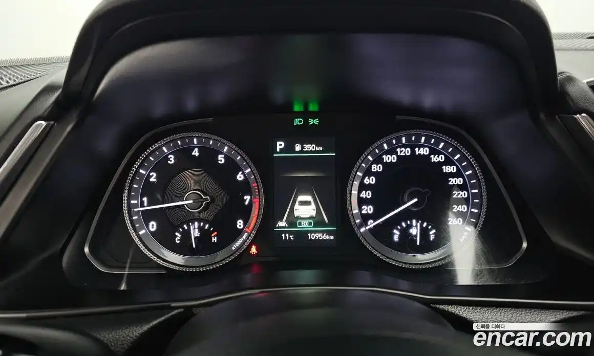 Hyundai Sonata 2022 1.6 Автомат в Москве № 854028, фото 8