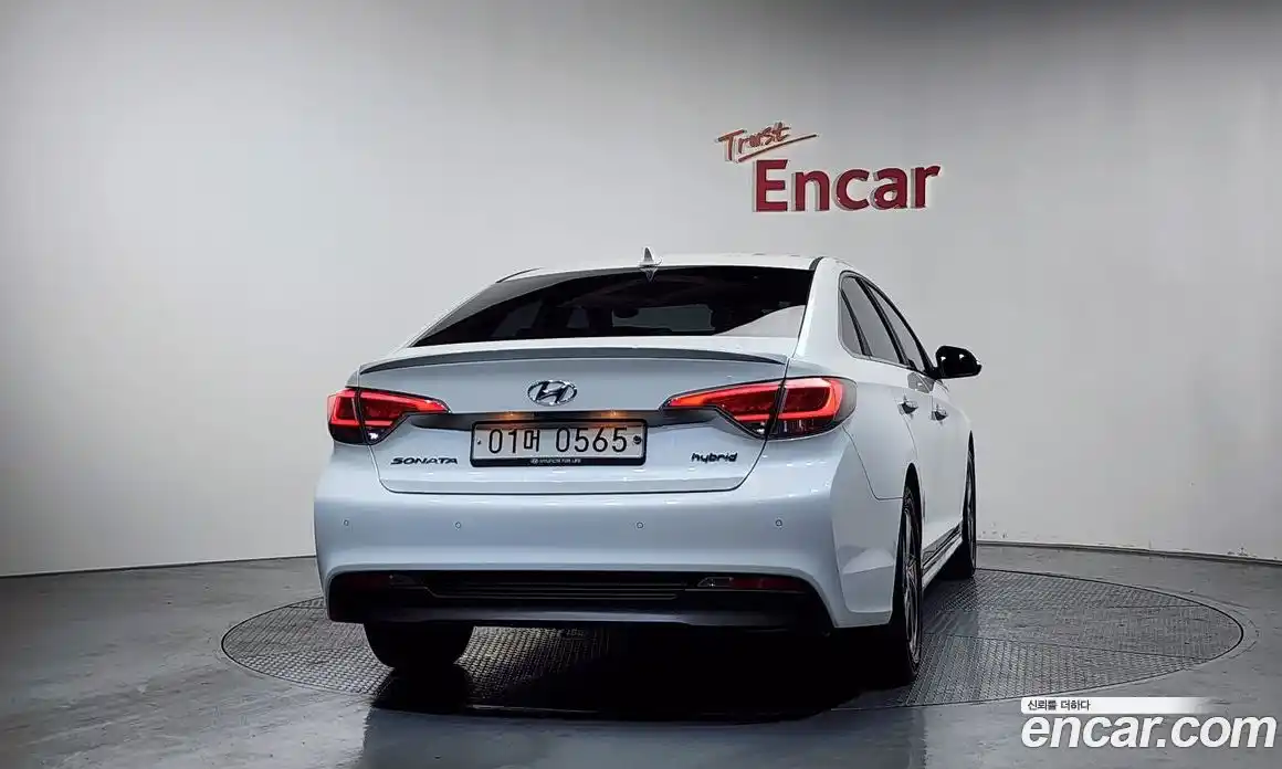 Hyundai Sonata 2016 2.0 гидро в Москве № 854106, фото 4