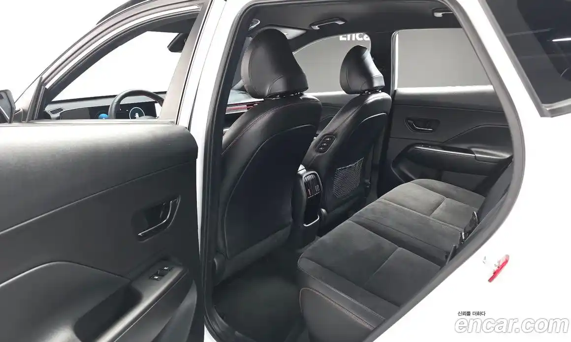 Hyundai Kona 2023 1.6 Автомат в Москве № 854165, фото 12