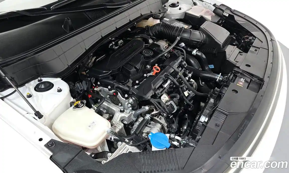 Hyundai Kona 2023 1.6 Автомат в Москве № 854165, фото 6