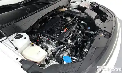 Hyundai Kona 2023 1.6 Автомат в Москве № 854165, миниатюра 6