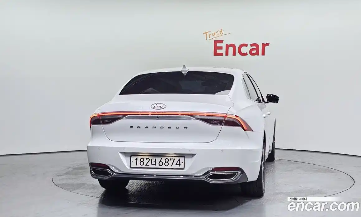 Hyundai Grandeur 2022 2.5 Автомат в Москве № 854205, фото 4