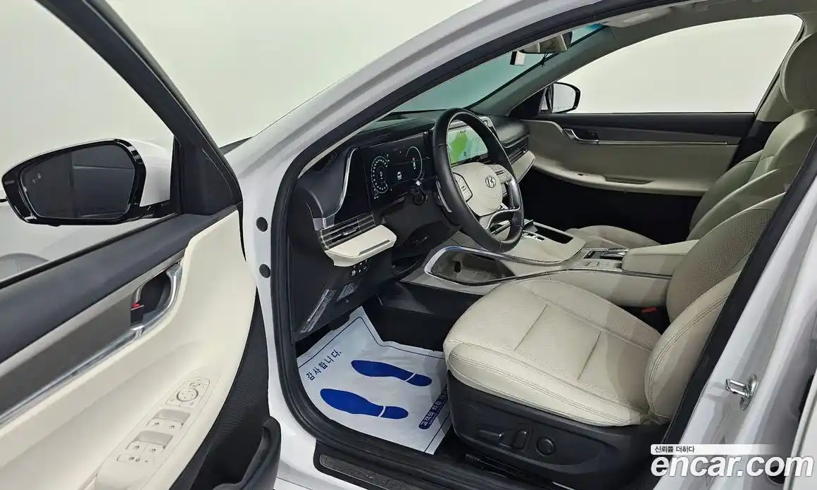 Hyundai Grandeur 2022 2.5 Автомат в Москве № 854205, фото 10