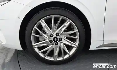 Hyundai Grandeur 2021 3.3 Автомат в Москве № 854229, миниатюра 5