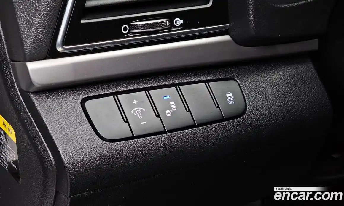 Hyundai Avante 2017 1.6 гидро в Москве № 854295, фото 18
