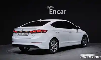Hyundai Avante 2017 1.6 гидро в Москве № 854295, миниатюра 2
