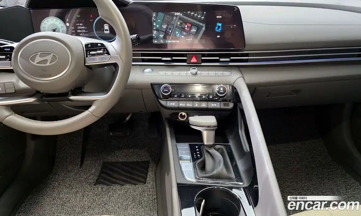 Hyundai Avante 2024 1.6 Автомат в Москве № 854325, фото 20