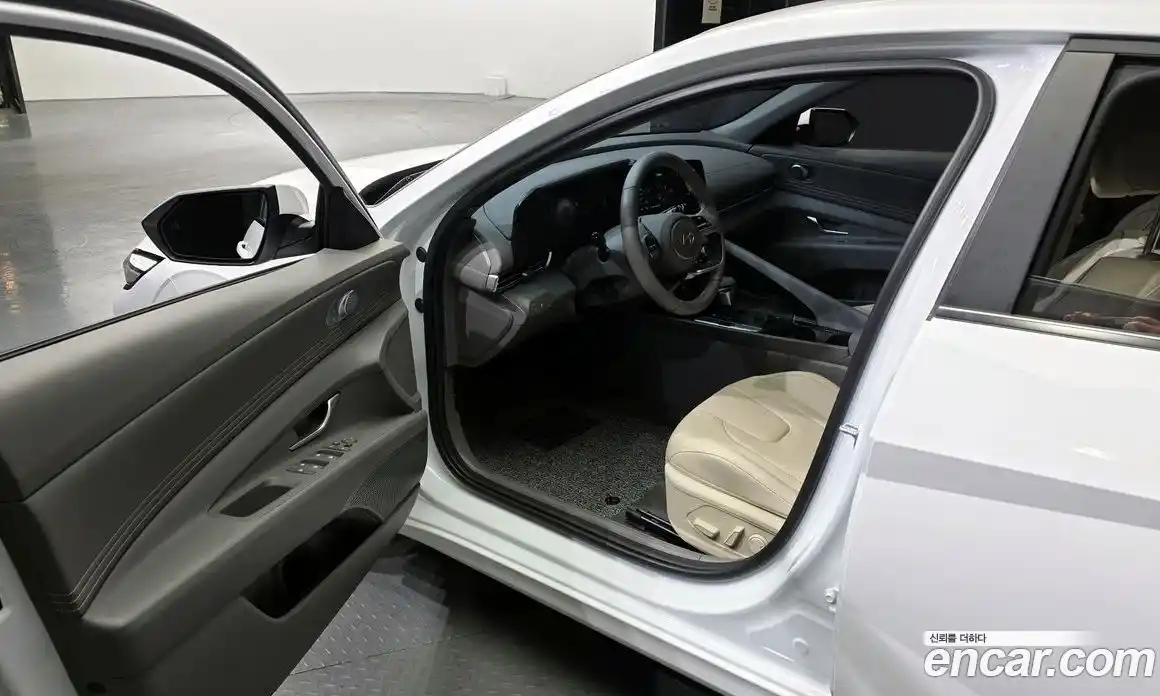 Hyundai Avante 2024 1.6 Автомат в Москве № 854325, фото 10