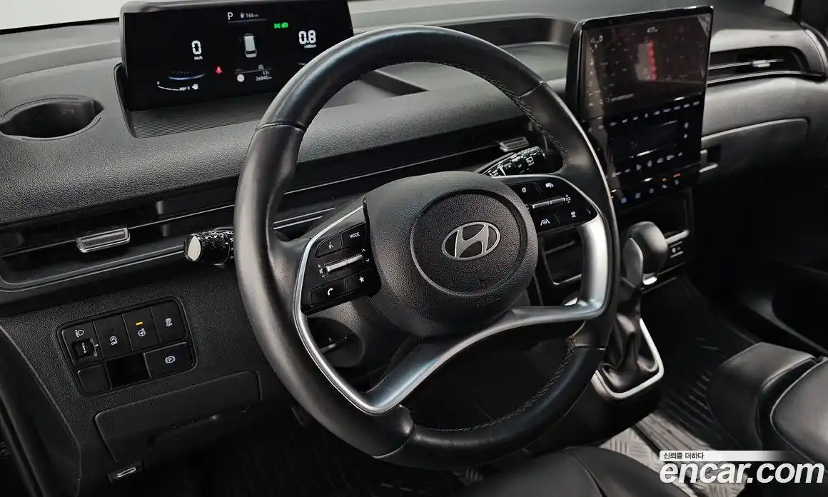 Hyundai Staria 2024 2.2 Автомат в Москве № 854345, фото 13