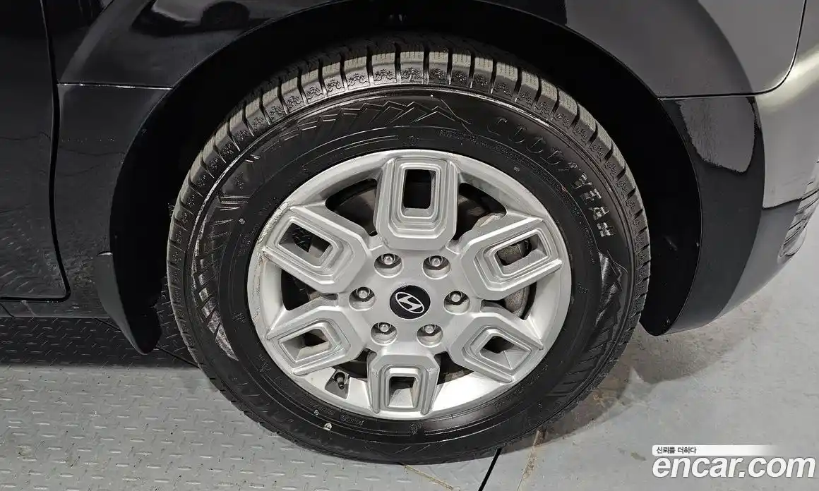 Hyundai Staria 2024 2.2 Автомат в Москве № 854345, фото 5