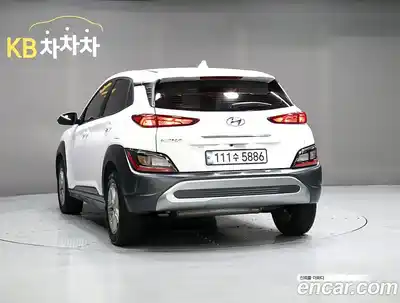 Hyundai Kona 2022 1.6 Автомат в Москве № 854348, миниатюра 4
