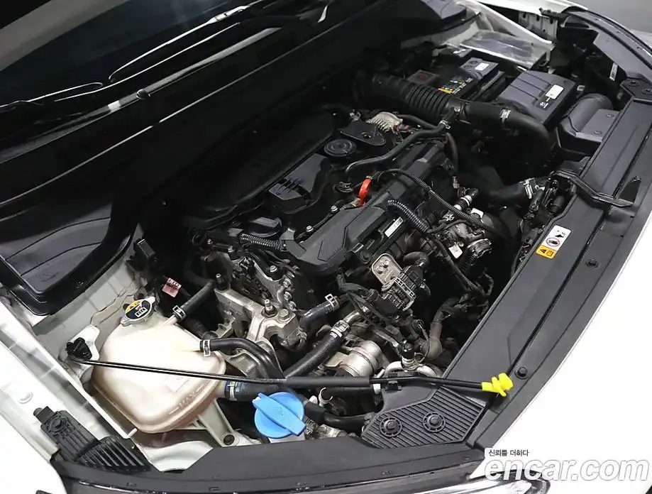 Hyundai Kona 2022 1.6 Автомат в Москве № 854348, фото 6