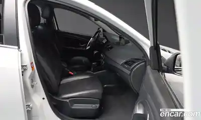 Renault SM3 2018 1.6 Автомат в Москве № 854384, миниатюра 11