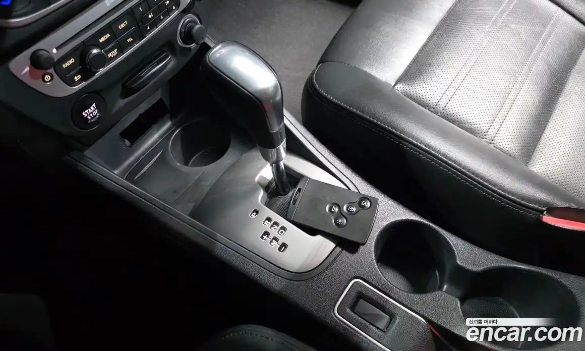 Renault SM3 2018 1.6 Автомат в Москве № 854384, фото 9