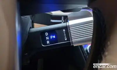 Hyundai Santa Fe 2023 1.6 Автомат в Москве № 854386, миниатюра 9