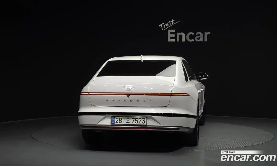 Hyundai Grandeur 2024 1.6 Автомат в Москве № 854401, фото 4