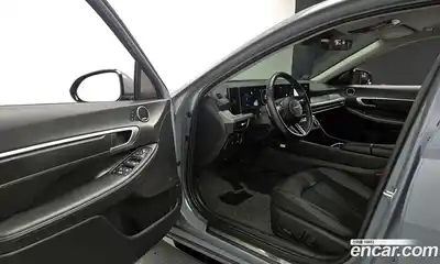 Hyundai Sonata 2023 2.0 Автомат в Москве № 854406, миниатюра 11
