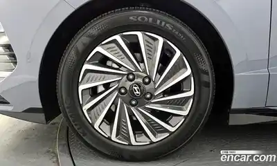 Hyundai Sonata 2023 2.0 Автомат в Москве № 854406, миниатюра 5