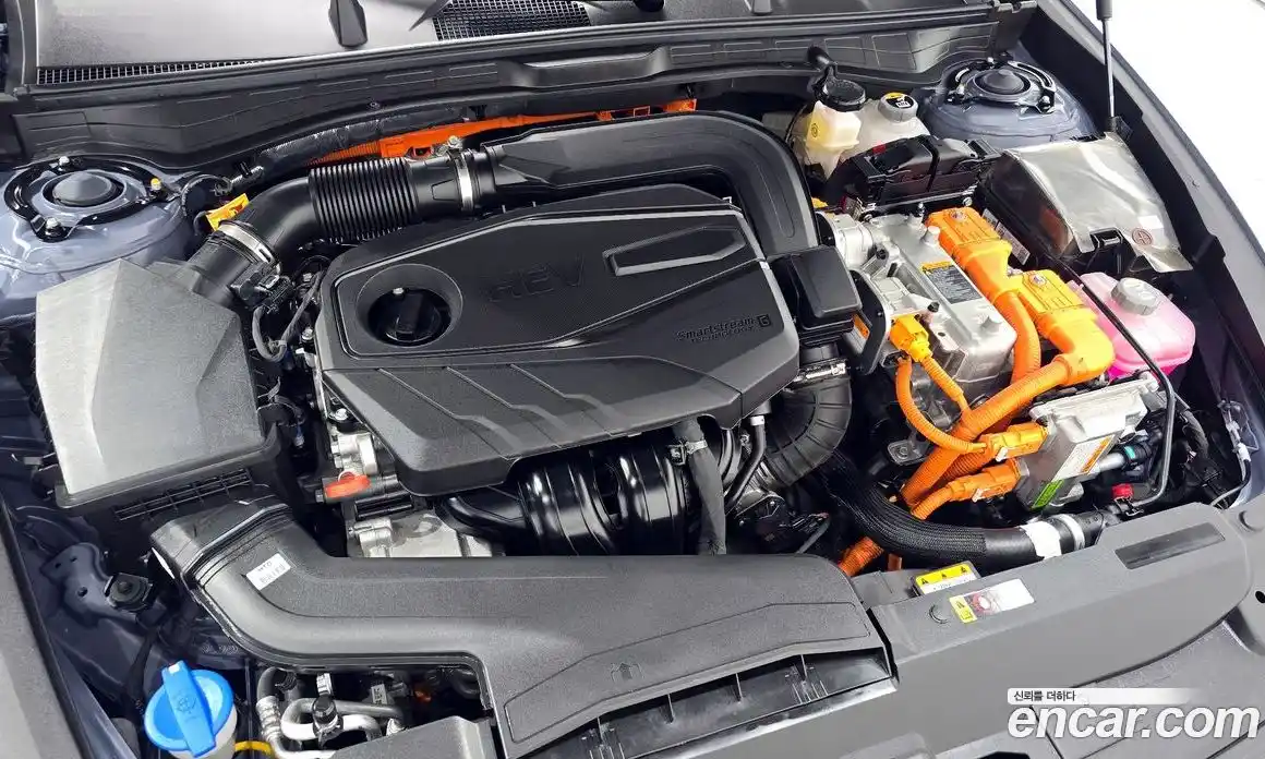 Hyundai Sonata 2023 2.0 Автомат в Москве № 854406, фото 6