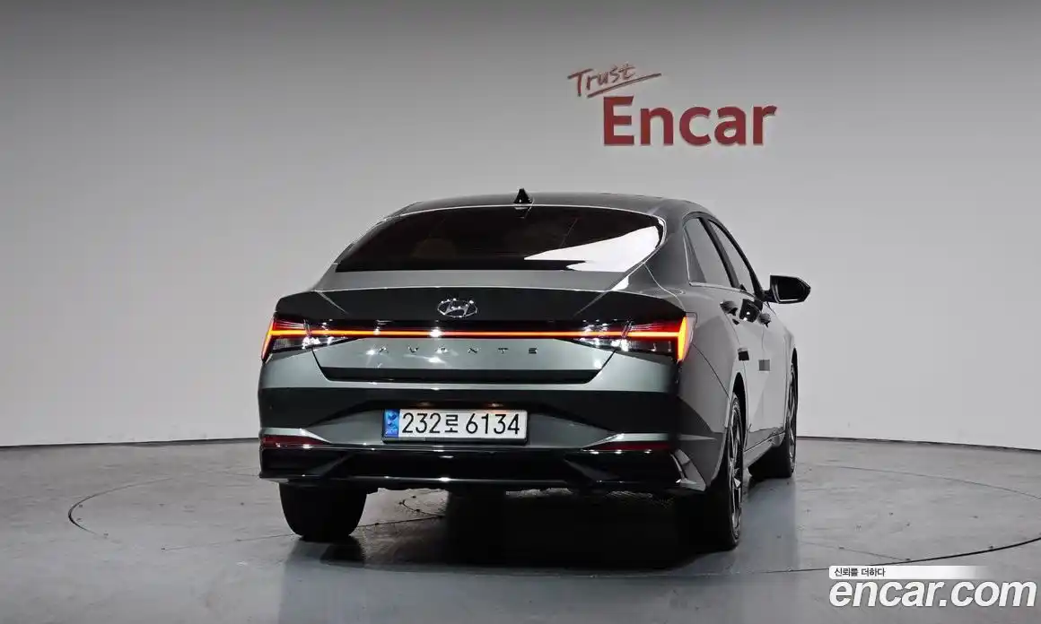 Hyundai Avante 2023 1.6 Автомат в Москве № 854488, фото 3