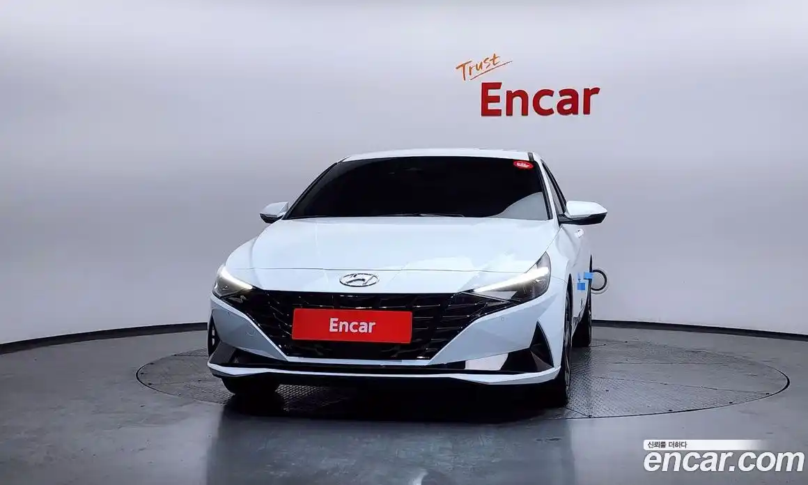 Hyundai Avante 2021 1.6 Автомат в Москве № 854523, фото 3