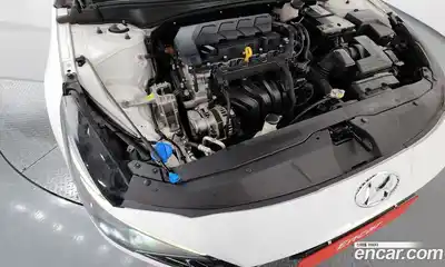 Hyundai Avante 2021 1.6 Автомат в Москве № 854523, миниатюра 6