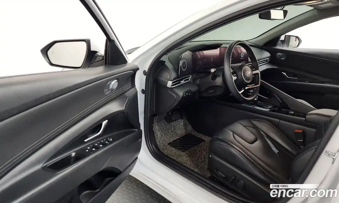 Hyundai Avante 2021 1.6 Автомат в Москве № 854523, фото 10