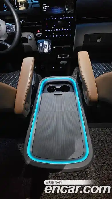 Hyundai Staria 2023 2.2 Автомат в Москве № 854574, миниатюра 10