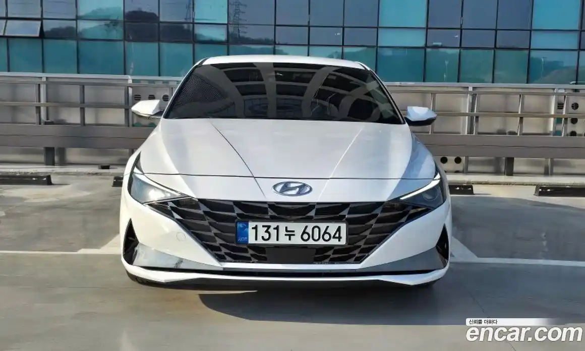 Hyundai Avante 2021 1.6 гидро в Москве № 854636, фото 3