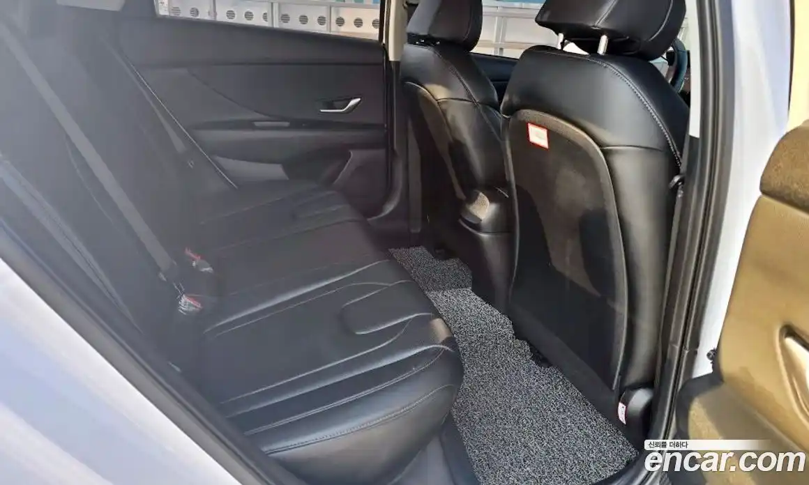 Hyundai Avante 2021 1.6 гидро в Москве № 854636, фото 9