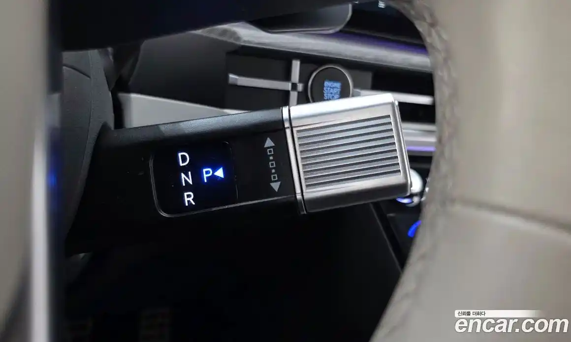 Hyundai Santa Fe 2024 1.6 Автомат в Москве № 854688, фото 8