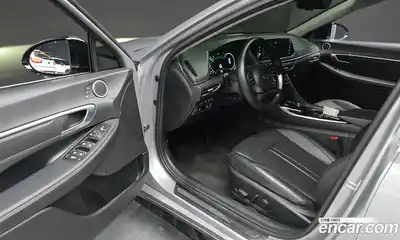 Hyundai Sonata 2022 1.6 Автомат в Москве № 854701, миниатюра 11