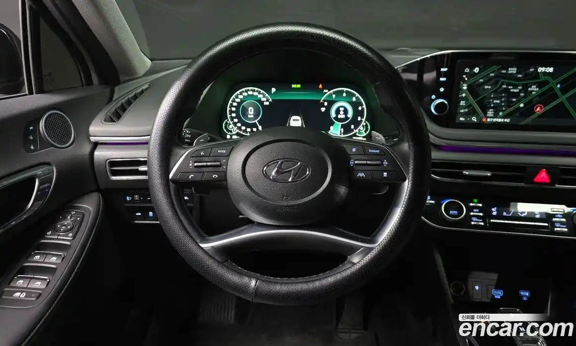 Hyundai Sonata 2022 1.6 Автомат в Москве № 854701, фото 13