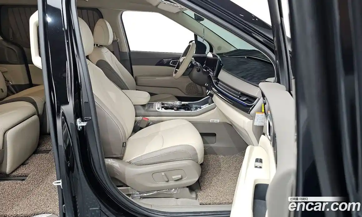 Kia Canival 2025 1.6 Автомат в Москве № 854750, фото 11