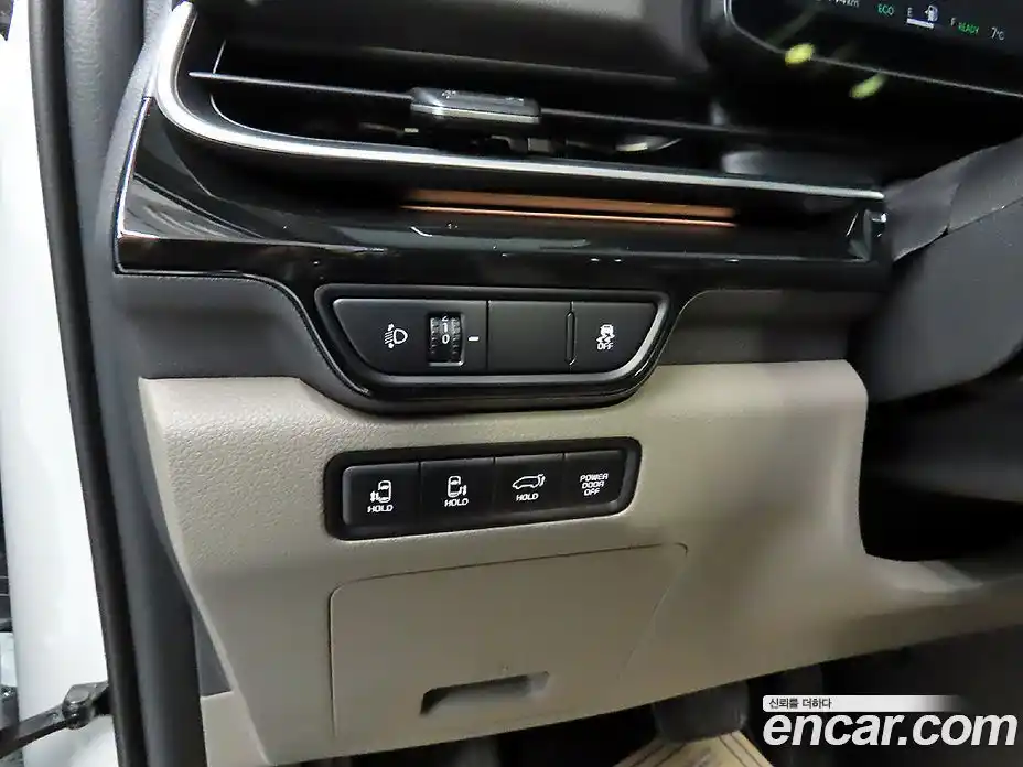 Kia Canival 2025 1.6 Автомат в Москве № 854759, фото 13