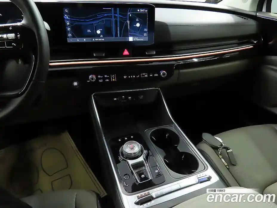 Kia Canival 2025 1.6 Автомат в Москве № 854759, фото 9