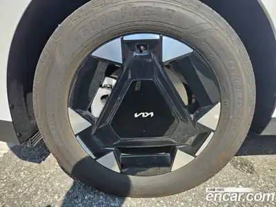 Kia Canival 2025 1.6 Автомат в Москве № 854772, миниатюра 5